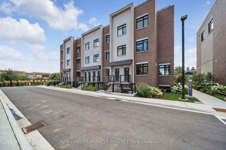 Photo 2 at 230 - 1062 Douglas McCurdy Common N, Lakeview, Mississauga