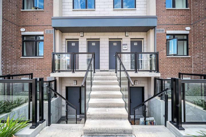 Photo 4 at 230 - 1062 Douglas McCurdy Common N, Lakeview, Mississauga