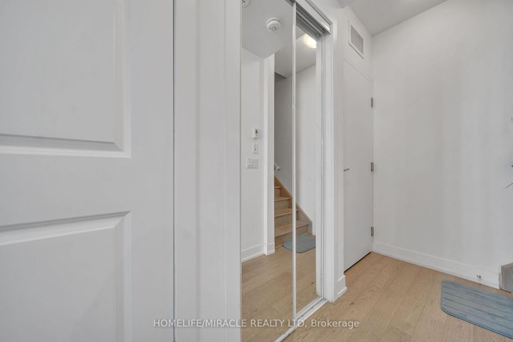 Photo 12 at 230 - 1062 Douglas McCurdy Common N, Lakeview, Mississauga