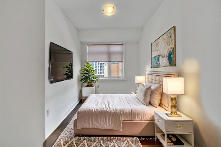 Photo 24 at 230 - 1062 Douglas McCurdy Common N, Lakeview, Mississauga