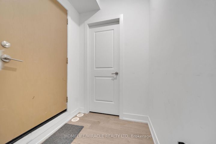 Photo 26 at 230 - 1062 Douglas McCurdy Common N, Lakeview, Mississauga