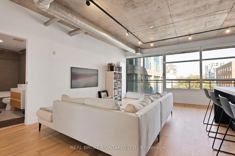 Photo 2 at 603 - 42 Camden Street, Waterfront Communities C1, Toronto