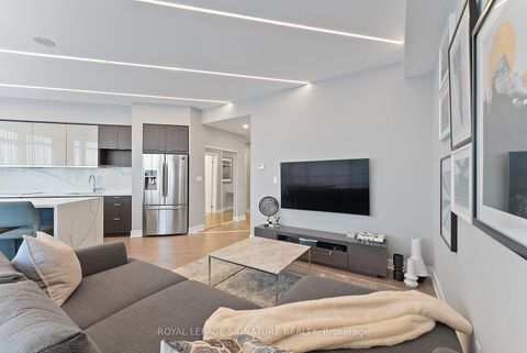 Photo 5 at 1114 - 99 The Donway W, Don Mills, Toronto