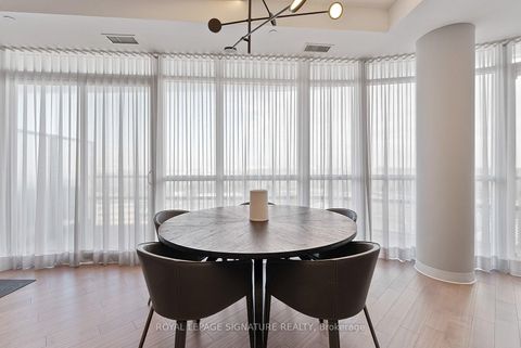 Photo 6 at 1114 - 99 The Donway W, Don Mills, Toronto