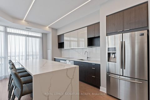 Photo 11 at 1114 - 99 The Donway W, Don Mills, Toronto