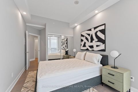 Photo 24 at 1114 - 99 The Donway W, Don Mills, Toronto