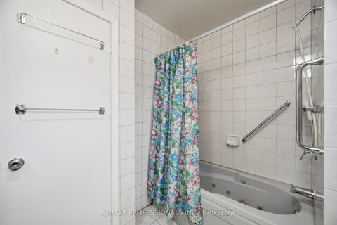 Photo 26 at 7 Pettit Drive, Richview, Toronto