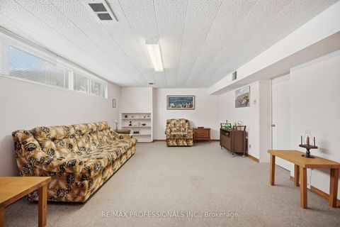 Photo 34 at 7 Pettit Drive, Richview, Toronto