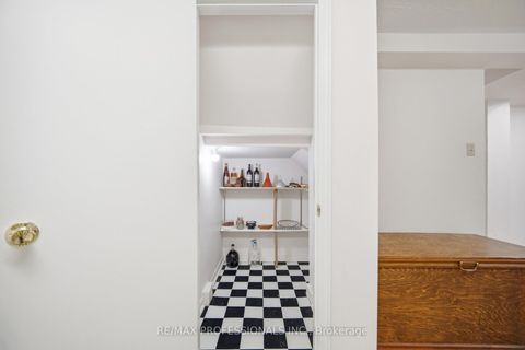 Photo 42 at 7 Pettit Drive, Richview, Toronto