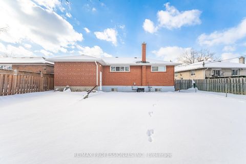 Photo 45 at 7 Pettit Drive, Richview, Toronto