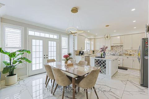 Photo 15 at 48 Tonner Crescent, Bayview Northeast, Aurora