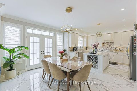 Photo 16 at 48 Tonner Crescent, Bayview Northeast, Aurora