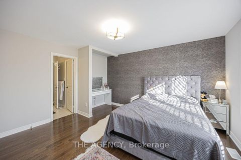 Photo 34 at 48 Tonner Crescent, Bayview Northeast, Aurora