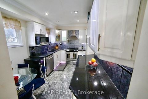 Photo 7 at 88 Valdor Drive, Agincourt North, Toronto