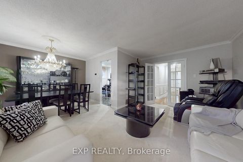 Photo 10 at 88 Valdor Drive, Agincourt North, Toronto