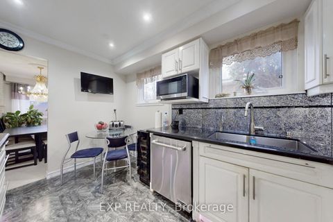 Photo 18 at 88 Valdor Drive, Agincourt North, Toronto