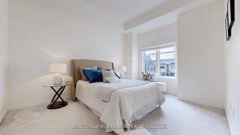 Photo 30 at 10 William Adams Lane, Rouge Woods, Richmond Hill