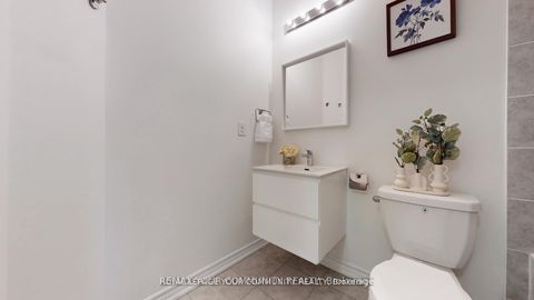 Photo 38 at 10 William Adams Lane, Rouge Woods, Richmond Hill