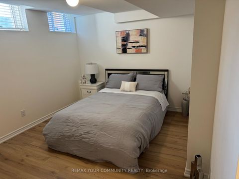 Photo 41 at 10 William Adams Lane, Rouge Woods, Richmond Hill