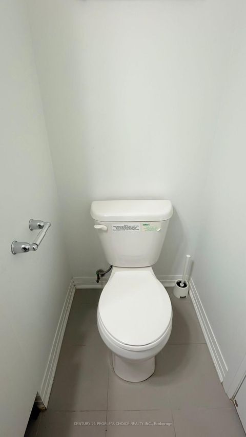 Photo 17 at 827 - 1900 Simcoe Street N, Samac, Oshawa