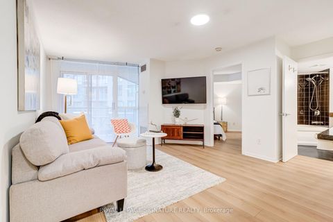 Photo 0 at 304 - 231 Fort York Boulevard, Niagara, Toronto