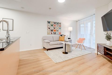 Photo 6 at 304 - 231 Fort York Boulevard, Niagara, Toronto