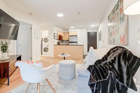 Photo 7 at 304 - 231 Fort York Boulevard, Niagara, Toronto