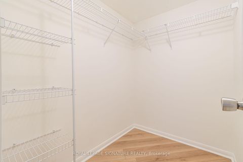 Photo 14 at 304 - 231 Fort York Boulevard, Niagara, Toronto