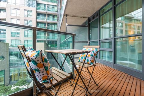 Photo 18 at 304 - 231 Fort York Boulevard, Niagara, Toronto