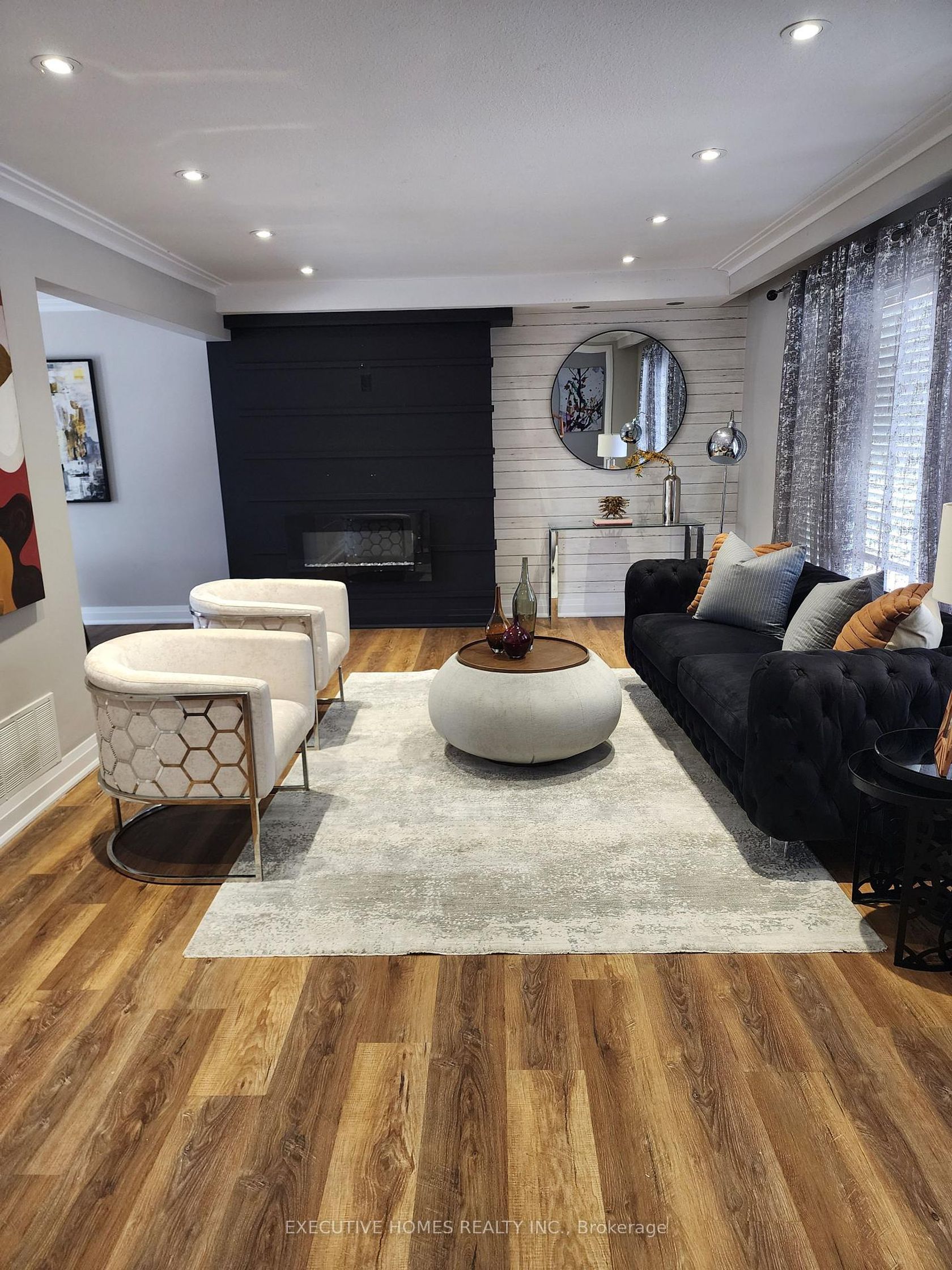 37 Marcella Street, Woburn, Toronto photo 9