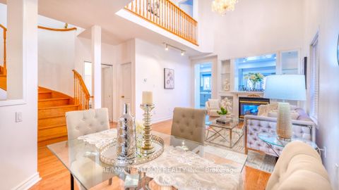 Photo 9 at 89 English Oak Drive, Oak Ridges Lake Wilcox, Richmond Hill