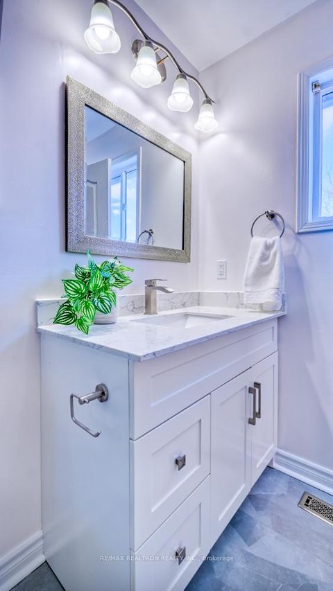 Photo 39 at 89 English Oak Drive, Oak Ridges Lake Wilcox, Richmond Hill