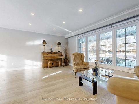 Photo 7 at 211 The Westway, Richview, Toronto