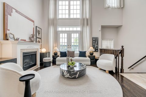 Photo 3 at 21 MACKENZIE'S STAND Avenue, Unionville, Markham