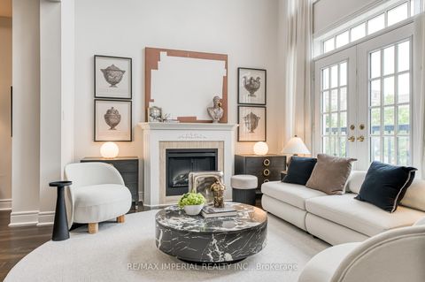 Photo 8 at 21 MACKENZIE'S STAND Avenue, Unionville, Markham