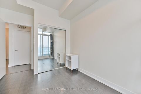 Photo 16 at Lph20 - 9471 Yonge Street, Observatory, Richmond Hill