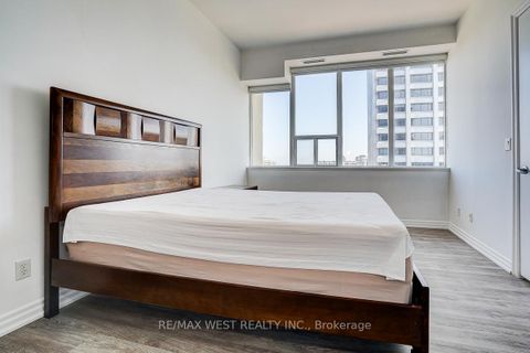 Photo 15 at 1001 - 797 Don Mills Road, Flemingdon Park, Toronto