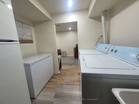 Photo 24 at 96 Trailridge Crescent, Morningside, Toronto