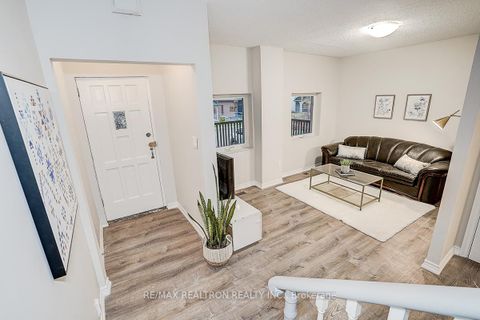 Photo 31 at 34 Patricia Avenue, Newtonbrook West, Toronto