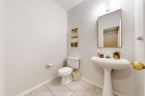 Photo 13 at 10 Pascoe Drive, Cornell, Markham