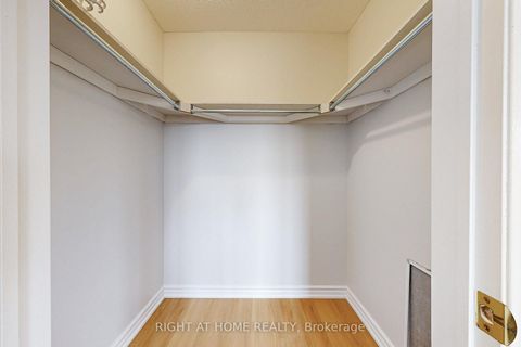 Photo 18 at 10 Pascoe Drive, Cornell, Markham