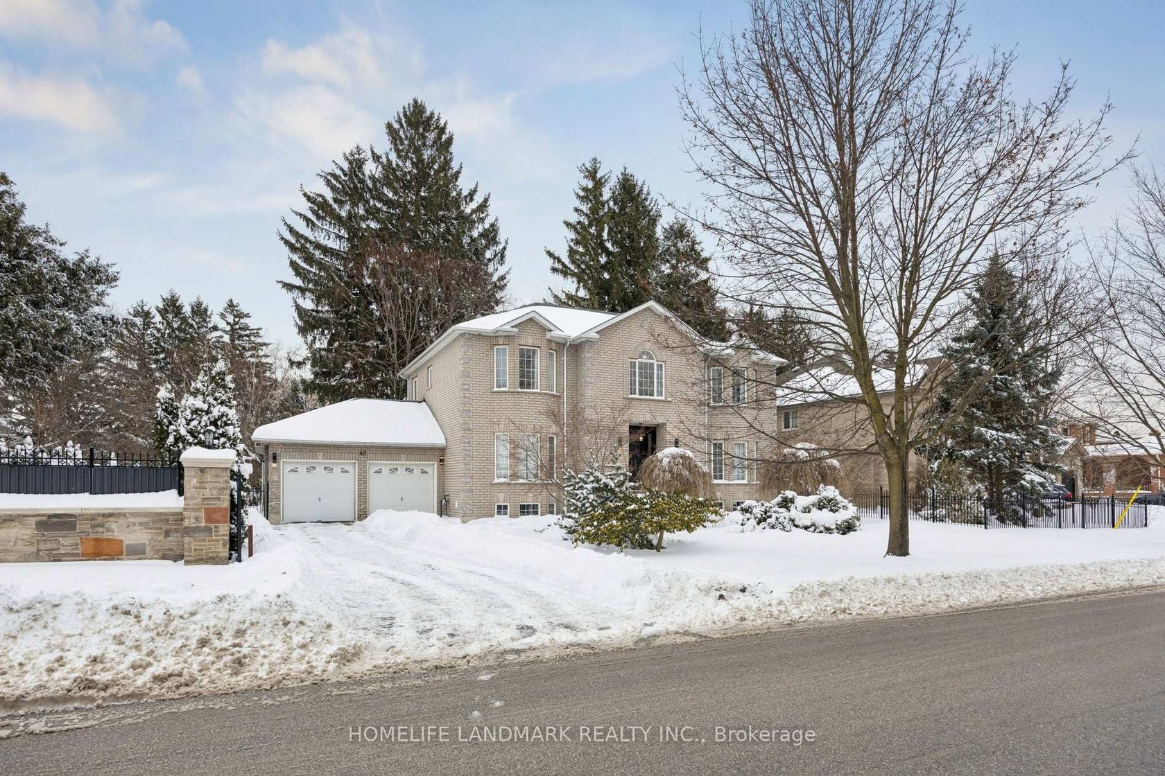 49 Pearson Avenue, South Richvale, Richmond Hill photo number 2
