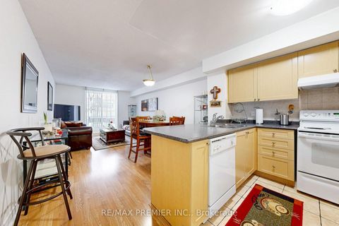 Photo 10 at 17 - 55 Cedarcroft Boulevard, Branson, Toronto