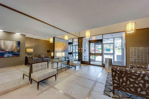 Photo 1 at 507 - 10 Fashion Roseway, Willowdale East, Toronto