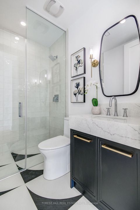 Photo 16 at 21 Foxley Street, Bellwoods, Toronto