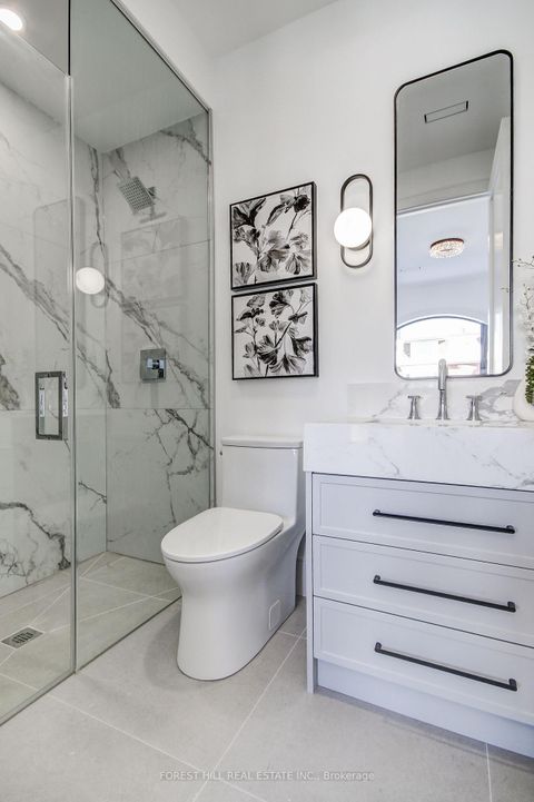 Photo 22 at 21 Foxley Street, Bellwoods, Toronto