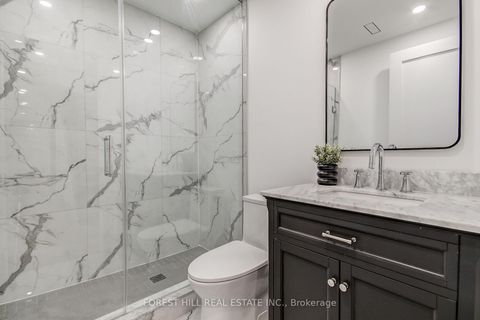 Photo 35 at 21 Foxley Street, Bellwoods, Toronto