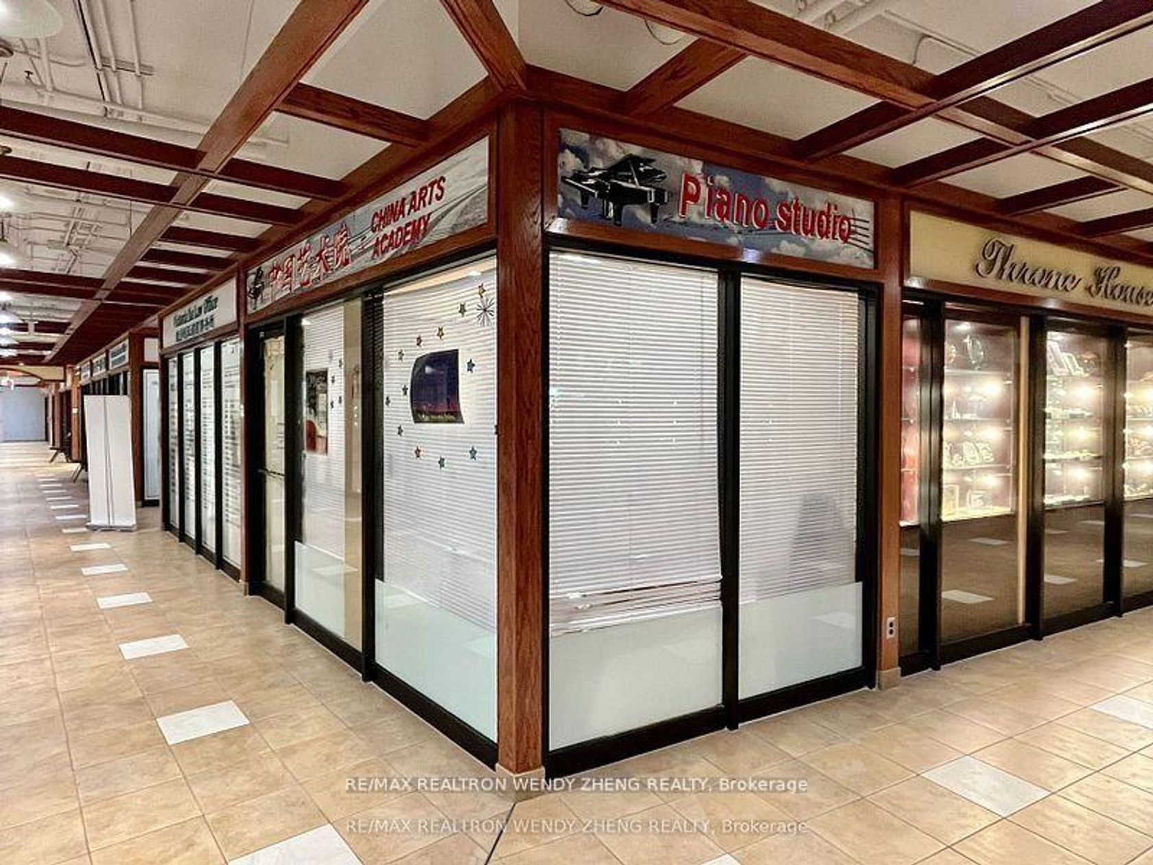 372 - 4438 Sheppard Avenue E, Malvern West, Toronto photo number 2