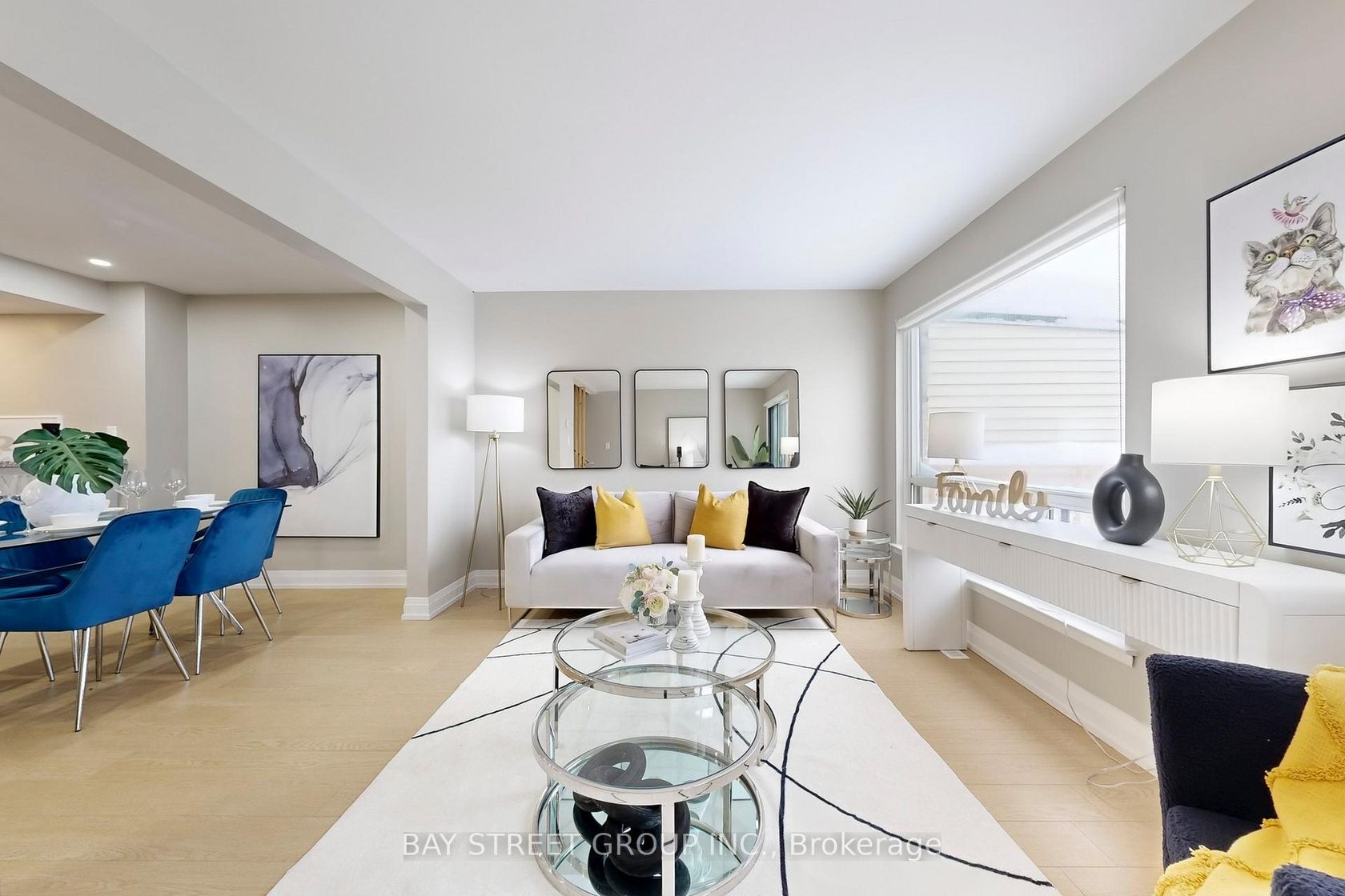 17 Newdawn Crescent, Agincourt North, Toronto photo number 2