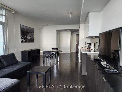 Photo 2 at 4809 - 21 Iceboat Terrace, Waterfront Communities C1, Toronto